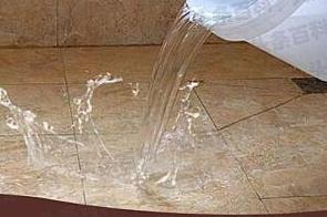 南阳市漏水维修 免砸砖防水材料该如何施工